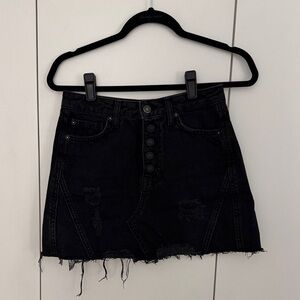 We The Free Black Distressed Button-Front Mini Skirt Size 26